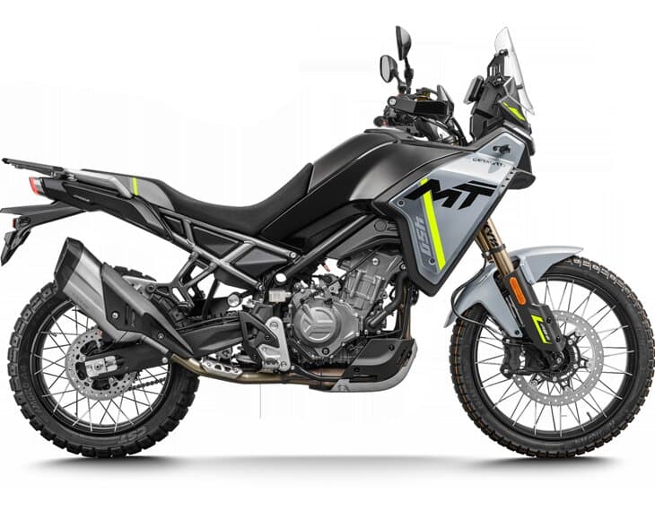 CF Moto 450MT widok boczny
